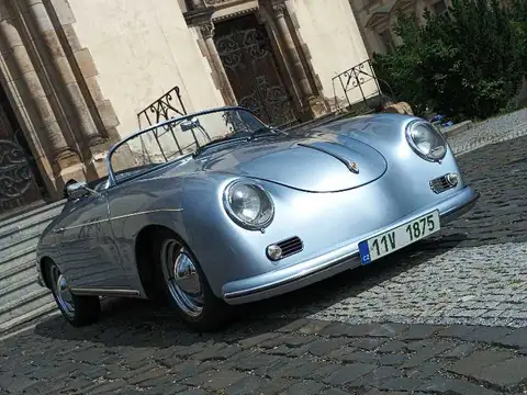 Porsche 356 Speedster spotted in Kladno