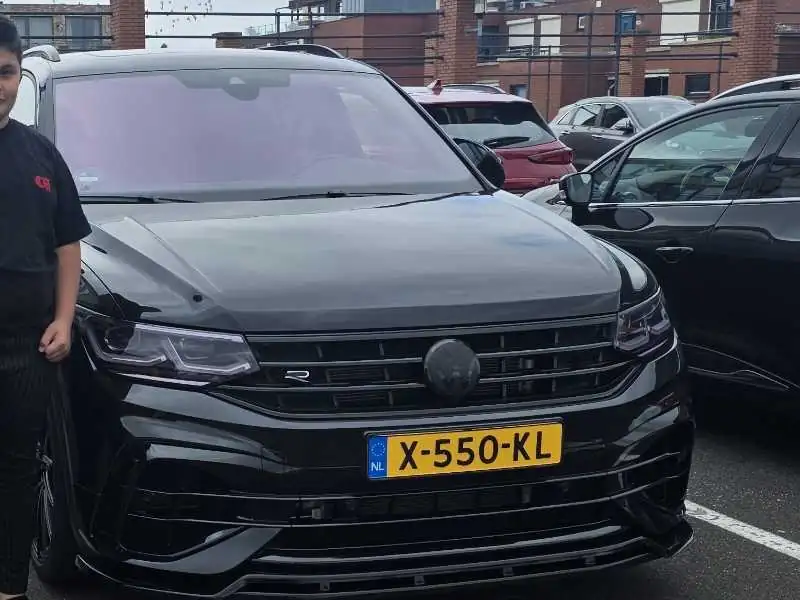 Volkswagen Touareg R (2022) spotted in Amersfoort, The Netherlands