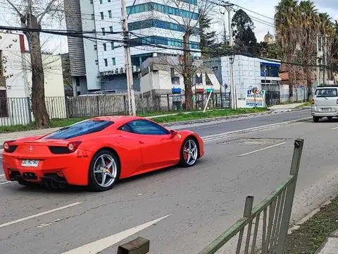 Ferrari 458 Italia (2010) spotted in Santiago, Chile