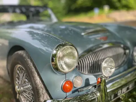 Austin Healey 3000 (1960) spotted in Sarlat-la-Canéda, France