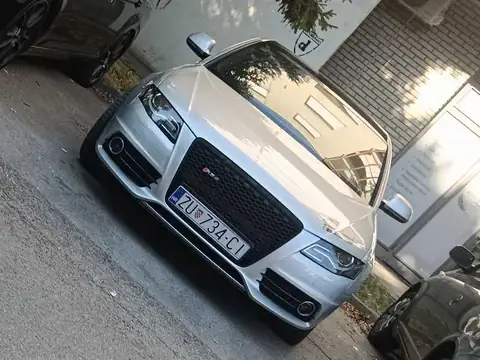 Audi S5 (2012) spotted in Slavonski Brod, Croatia