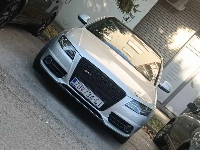 Audi S5 (2012) spotted in Slavonski Brod, Croatia