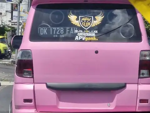 Suzuki APV (2006) spotted in Denpasar, Indonesia
