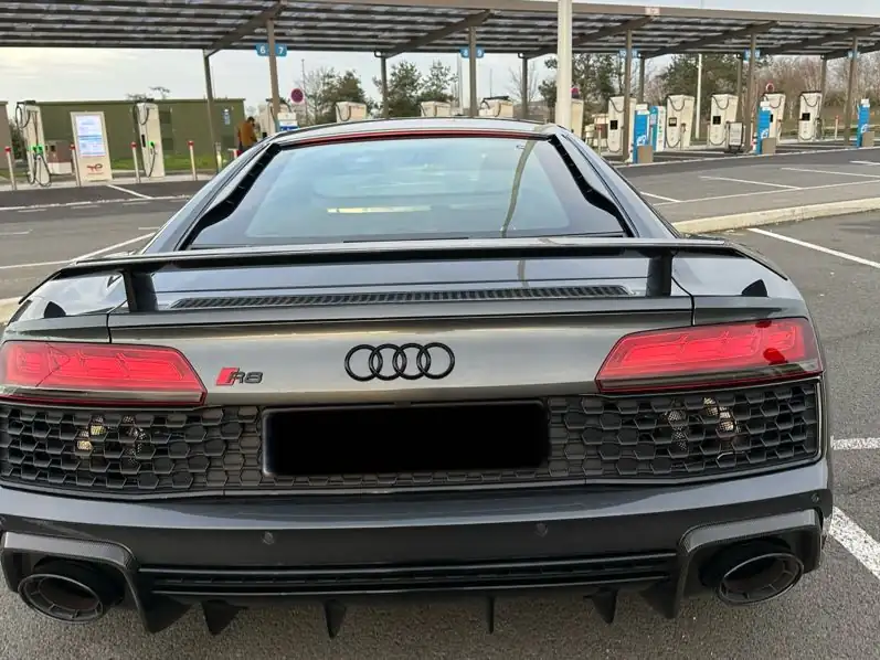 Audi R8 spotted in Compiègne