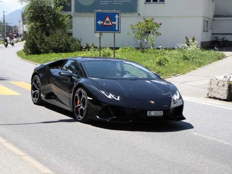 Lamborghini Huracán spotted in Davos