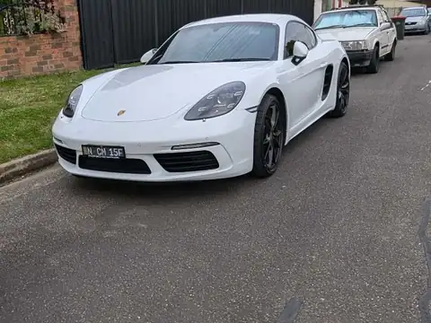 Porsche 718 Cayman (2019) spotted in Sydney, Australia