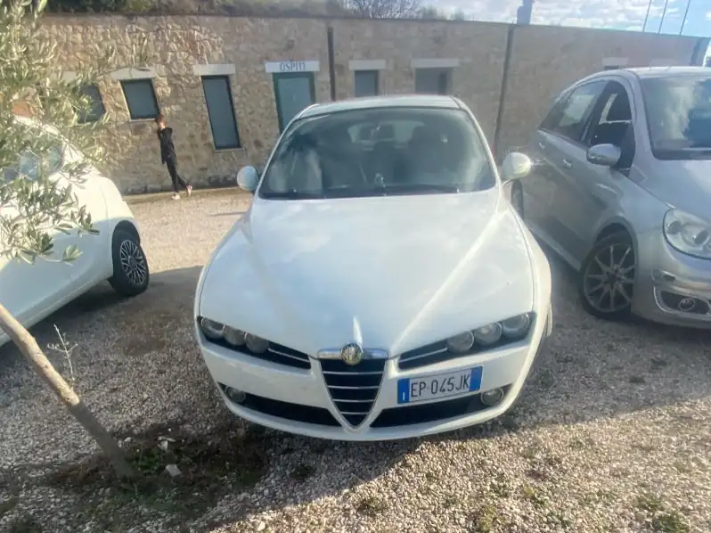 Alfa Romeo 159 (2005) spotted in Foligno, Italy
