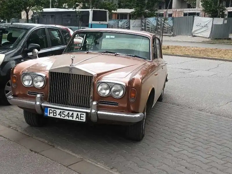 Rolls-Royce Silver Shadow (1970) spotted in Plovdiv, Bulgaria