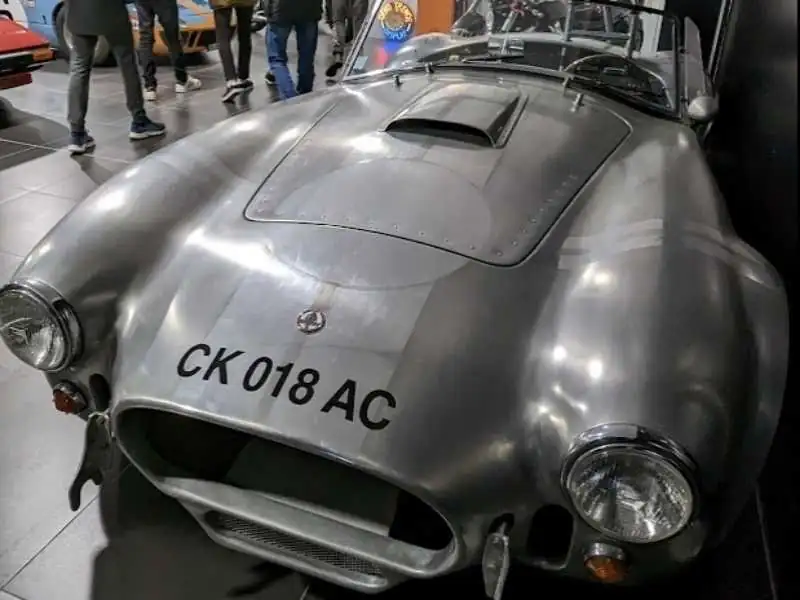 AC Cobra (1960) spotted in Angers, France