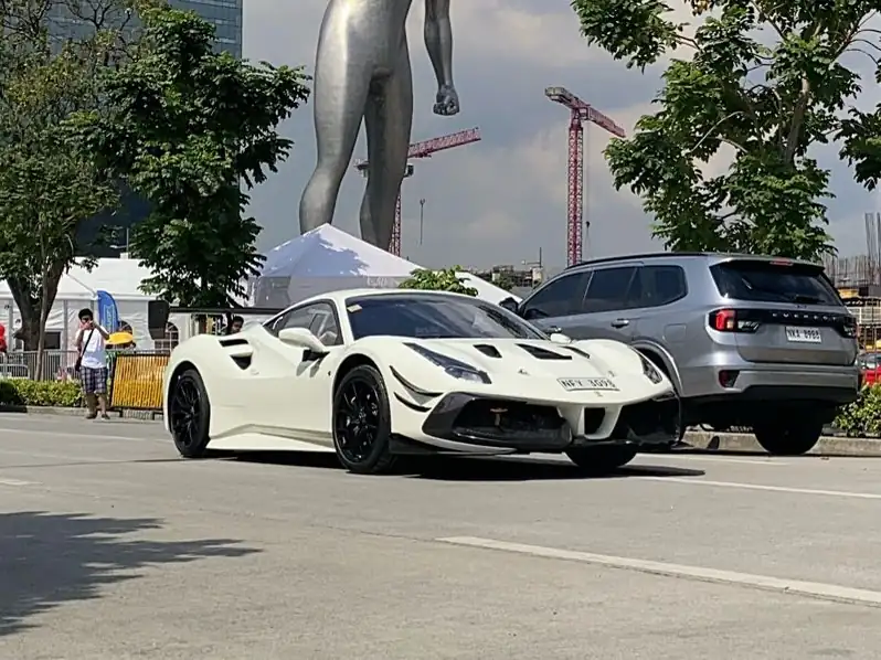Ferrari 488 GTB (2015) spotted in Pasig City, Philippines