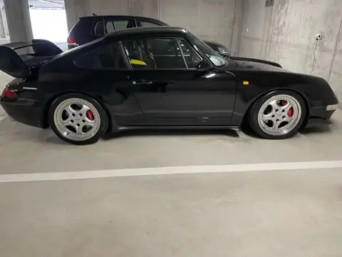 Porsche 911 (993) Turbo (1995) spotted in Brig, Switzerland