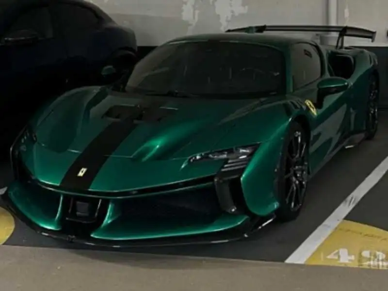 Ferrari SF90 Stradale spotted in Bellevue