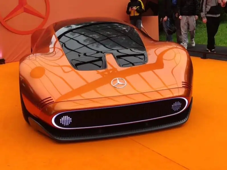 Mercedes-Benz Vision AMG (2023) spotted in Prague, Czechia