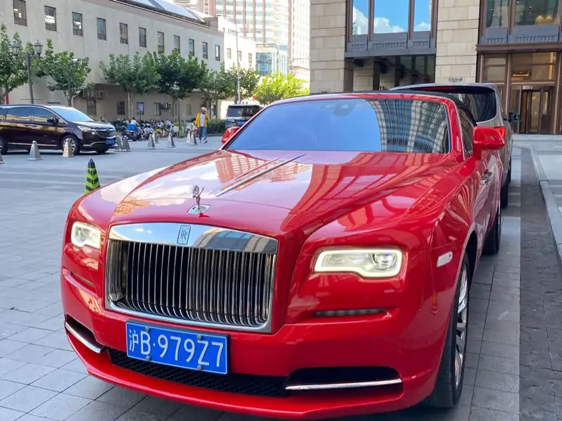 Rolls-Royce Wraith spotted in Shanghai
