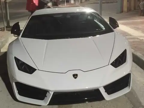 Lamborghini Huracán (2021) spotted in Athens, Greece