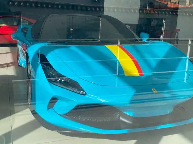 Ferrari SF90 Stradale (2020) spotted in Bogotá, Colombia