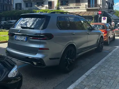 BMW X7 M60i (2022) spotted in Varese, Italy