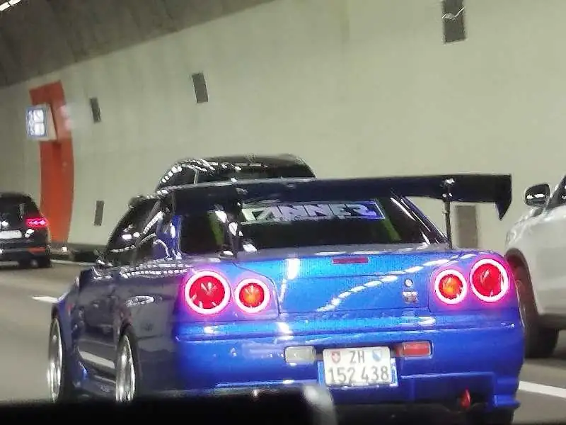 Nissan GT-R R34 spotted in Zürich