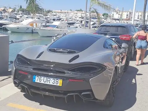 McLaren 570S (2015) spotted in Lisbon, Portugal