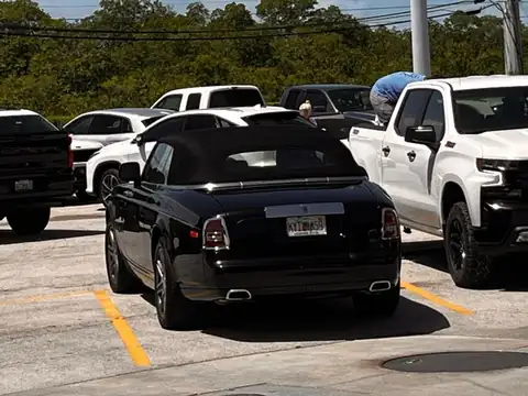Rolls-Royce Dawn (2016) spotted in Islamorada, United States