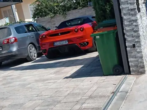 Ferrari F430 spotted in Šibenik