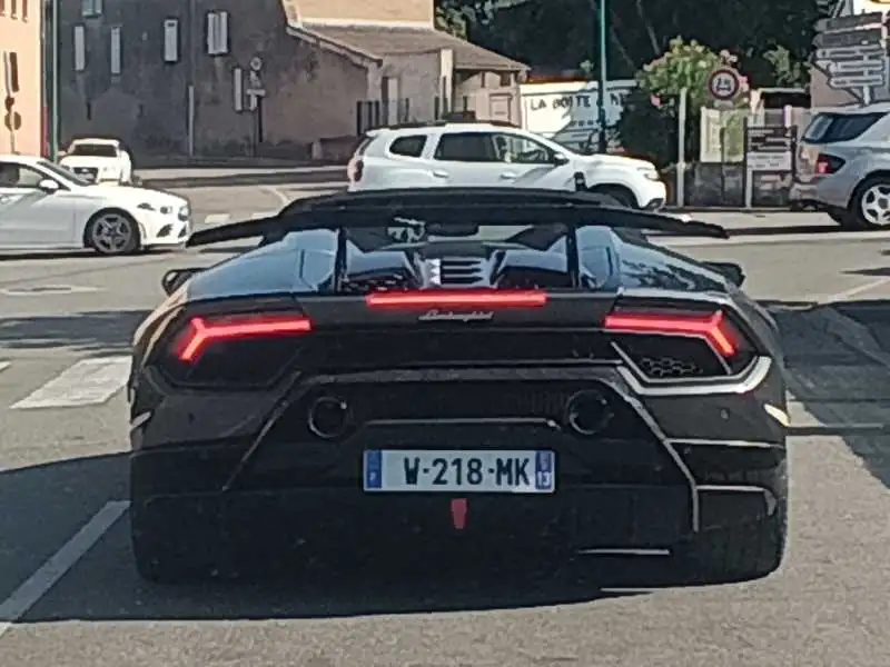 Lamborghini Huracán (2021) spotted in Fréjus, France