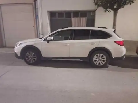 Subaru Outback (2017) spotted in Tudela, Spain