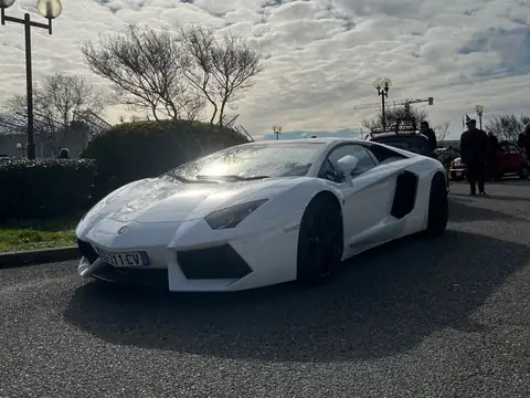 Lamborghini Aventador (2011) spotted in Narbonne, France
