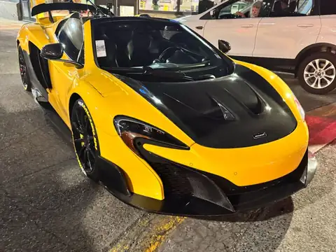 McLaren 675LT spotted in Halifax, Canada