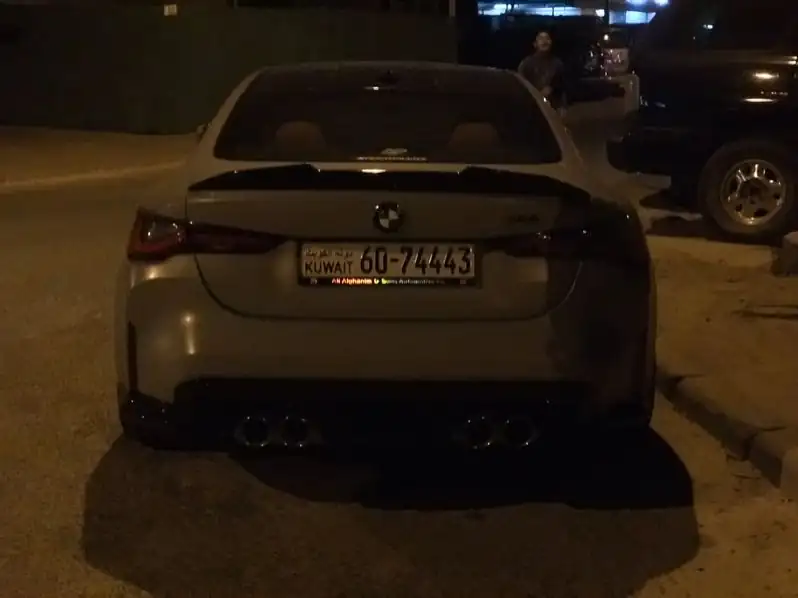 BMW M4 spotted in Şabāḩ as Sālim