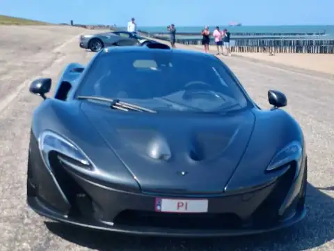 McLaren P1 (2013) spotted in Vlissingen, The Netherlands