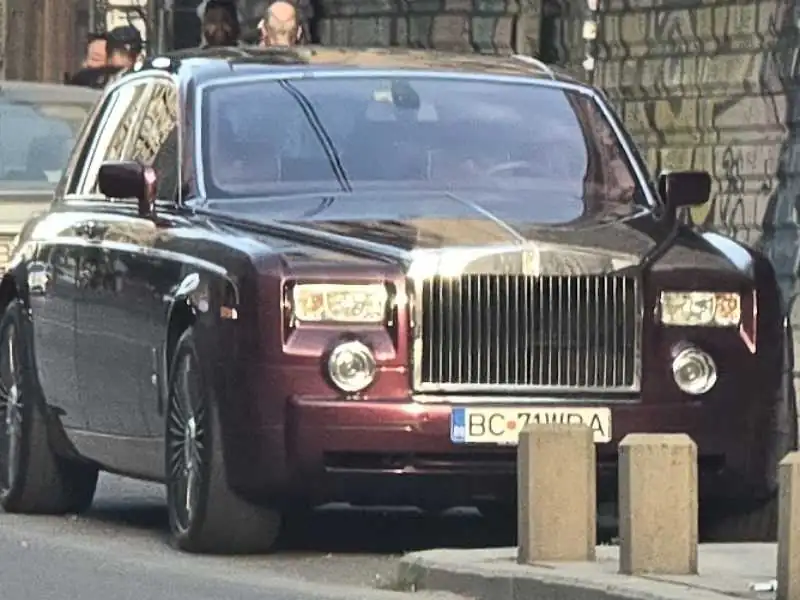 Rolls-Royce Phantom (2003) spotted in Bucharest, Romania