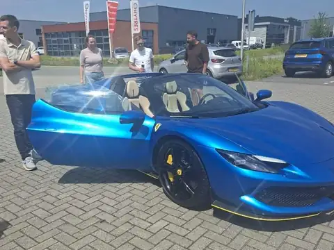 Ferrari SF90 Spider (2020) spotted in Arnhem, The Netherlands