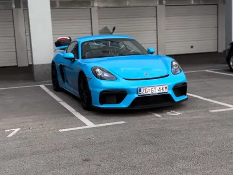 Porsche 718 Cayman GT4 spotted in Zagreb