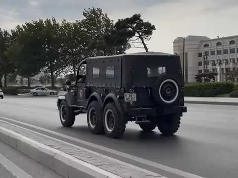 GAZ 66 (1970) spotted in Baku, Azerbaijan