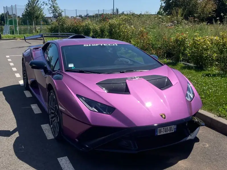 Lamborghini Huracán Performante (2018) spotted in Tours, France