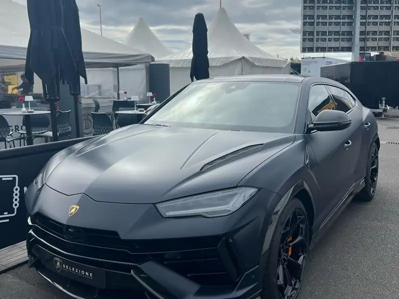 Lamborghini Urus (2022) spotted in Senftenberg, Germany
