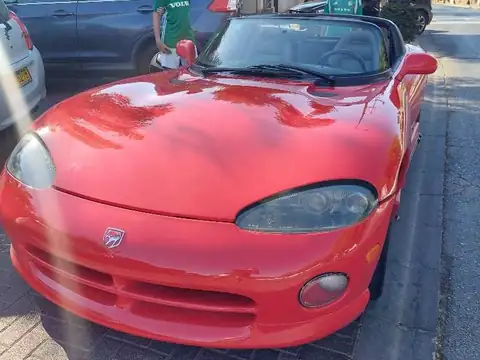 Dodge Viper (2001) spotted in Tel Aviv, Israel