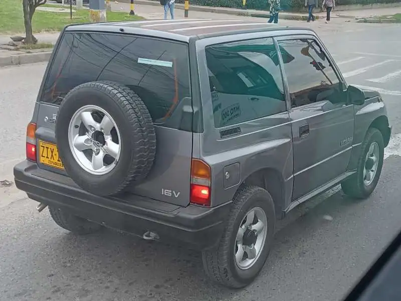 Suzuki Vitara (1990) spotted in Zipaquirá, Colombia
