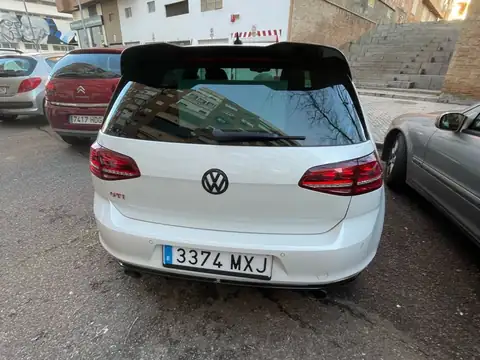 Volkswagen Golf GTI (2018) spotted in Badajoz, Spain