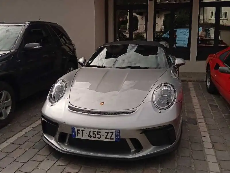 Porsche 911 GT2 RS spotted in Annecy-le-Vieux