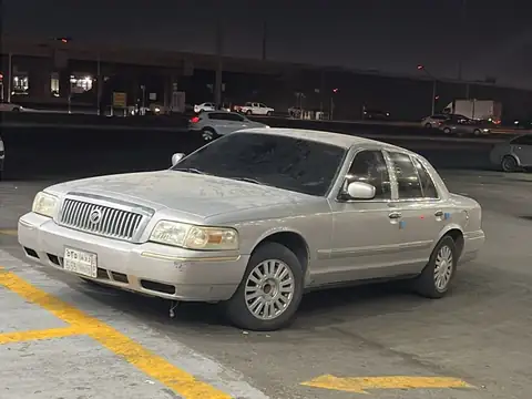 Mercury Grand Marquis (2007) spotted in Jeddah, Saudi Arabia