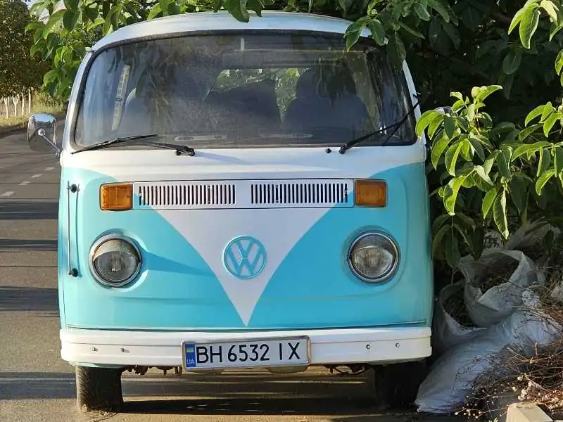 Volkswagen T2 (1970) spotted in Odesa, Ukraine