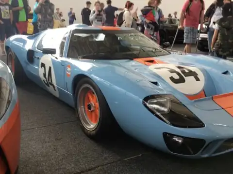 Ford GT40 (1968) spotted in Prague, Czechia