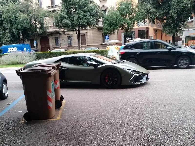 Lamborghini Sian (2020) spotted in Verona, Italy