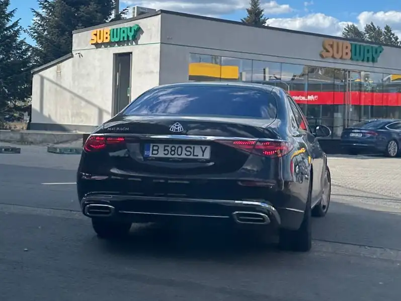 Maybach S 580 (2021) spotted in Piteşti, Romania