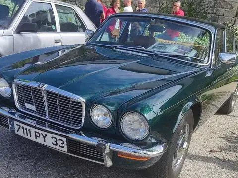 Jaguar XJ6 spotted in Cadillac
