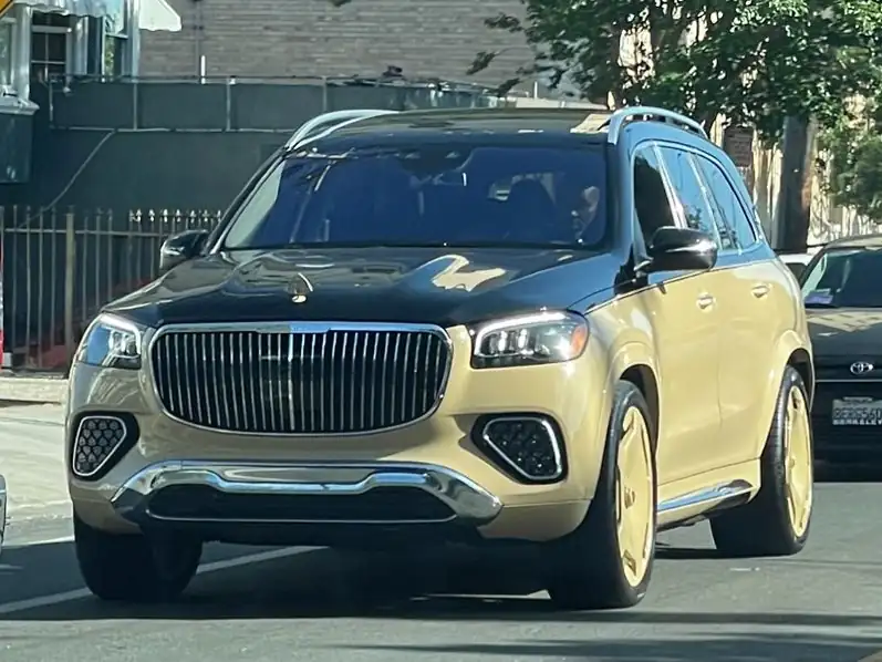 Maybach GLS 600 spotted in Oakland