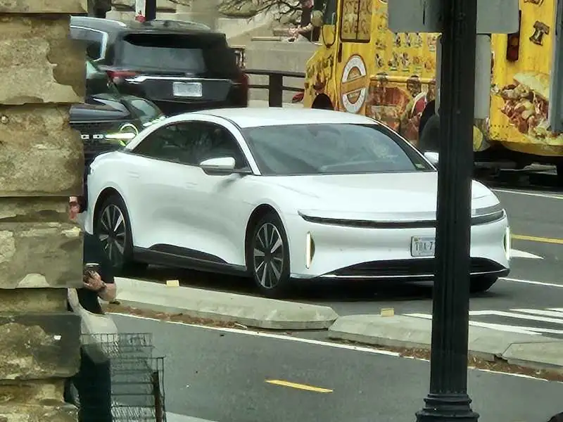 Lucid Air (2022) spotted in Washington, United States