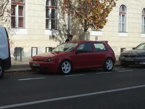 Volkswagen Golf IV (2000) spotted in Cluj-Napoca, Romania